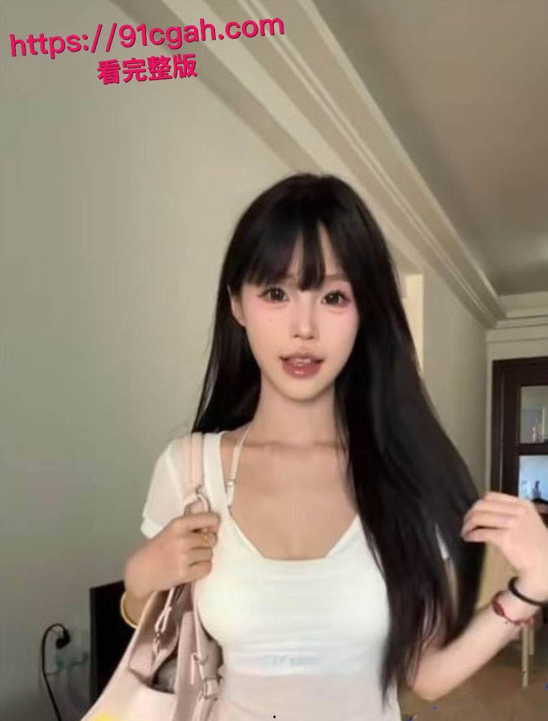 广东抖音60万网红 妹妹早上好酒店约炮榜一大哥视频流出  清纯女神人设塌房 黑丝情趣 抬腿猛操 淫水打湿一床-5