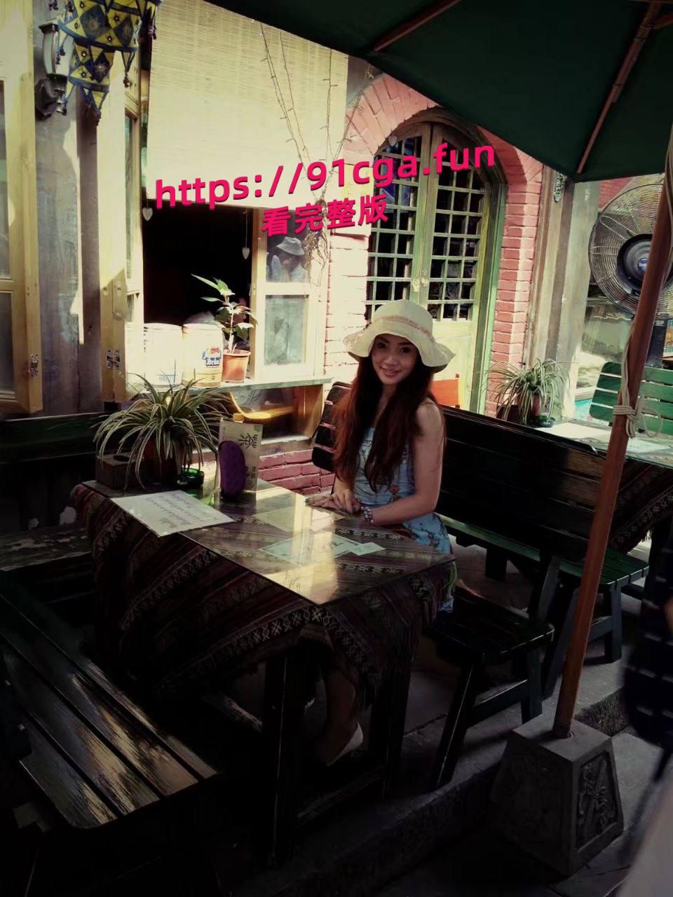 极品人妻少妇，钟晓红,模特出身 参加过几档综艺节目 .被潜规则全程脸穴同框-1