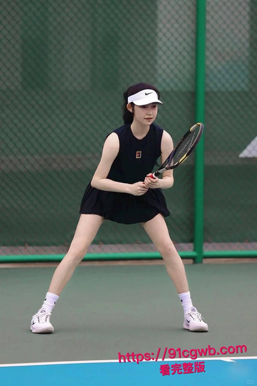 上海混血网球女神丁宣颖沦为3万一晚高端玩物！迪丽热巴级颜值后入视频直击眼球，蜜桃臀被金主猛操到喷水-5