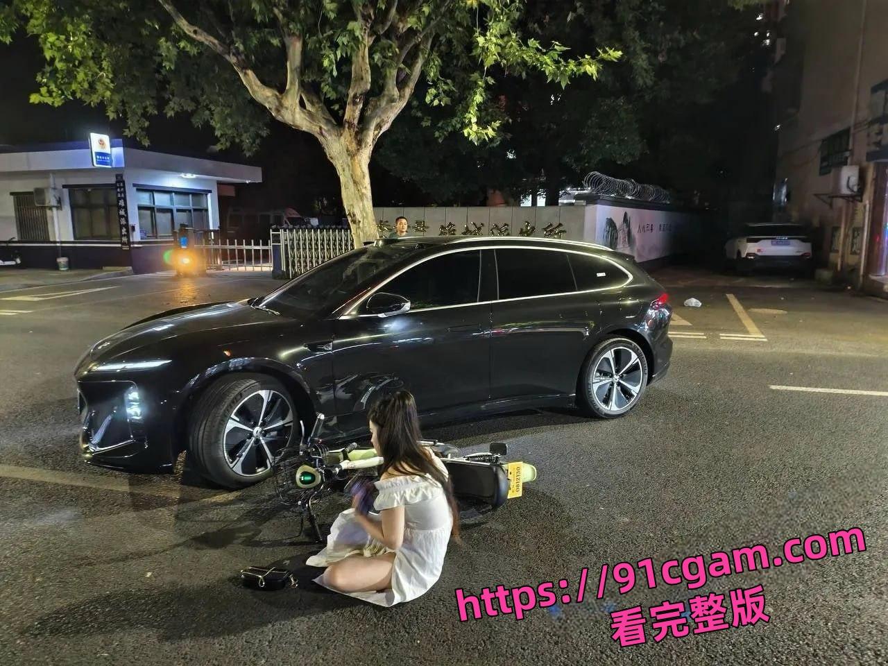湖南一哥们酒驾撞人后 私下调解约炮化险为夷 女主性爱视频流出-1