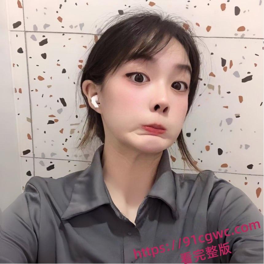 可爱甜美的反差女友 吴语萌 被渣男前男友拍摄性爱视频-5